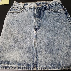 80's Junior's acid wash demin Skirt